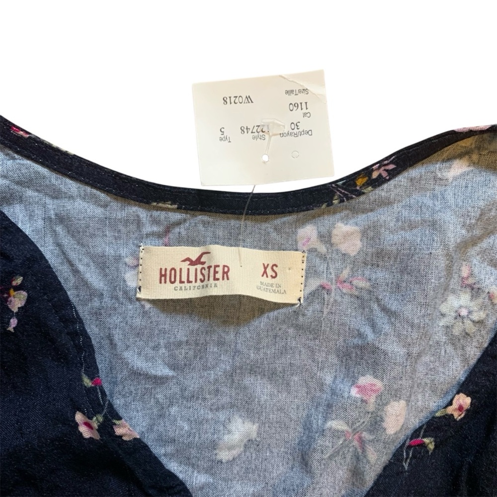Hollister 3/4 sleeve floral romper size XS NWT - Picture 4 of 6